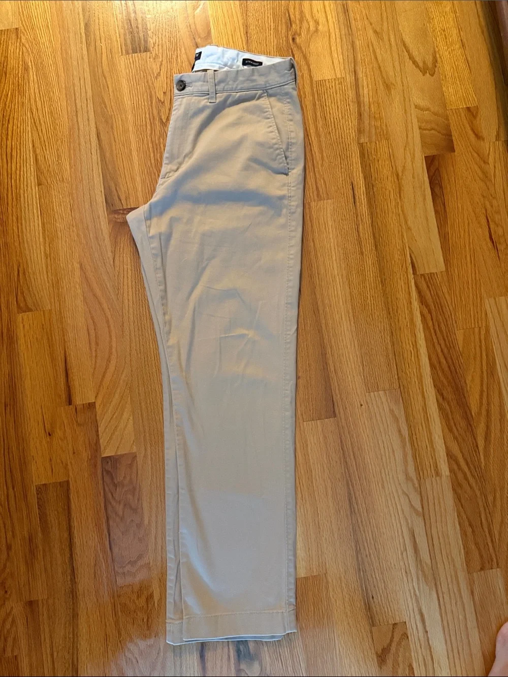 J. Crew Straight-Fit Men’s Chinos in Khaki LIKE NEW